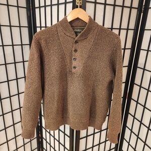 Eddie Bauer Men's Brown Crewneck Sweater